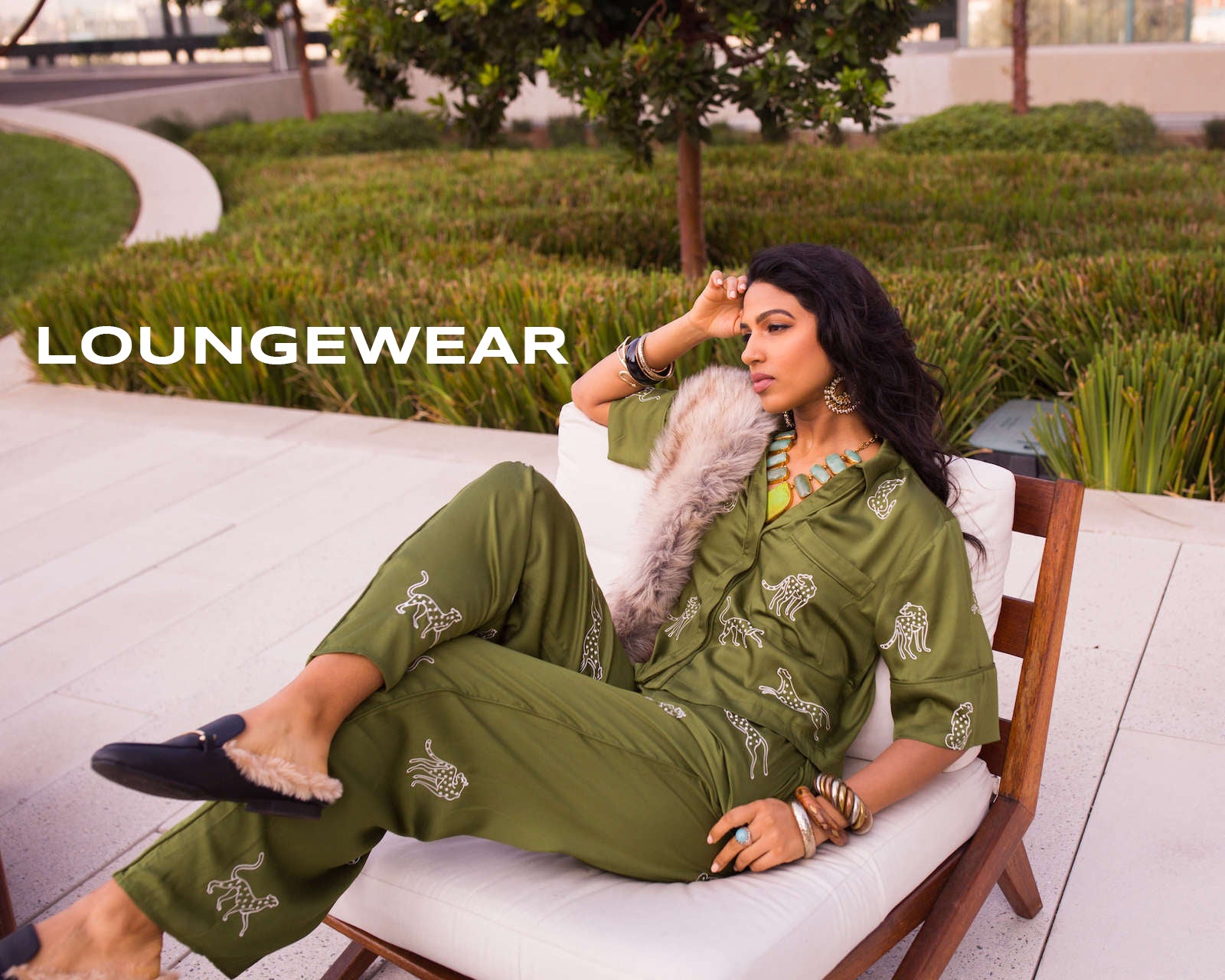 Green embroidered loungewear / pajamas